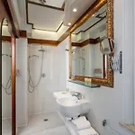 Des Nations - Vintage Sul Mare 4* ريتشيوني