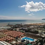 Des Nations - Vintage Sul Mare Szálloda