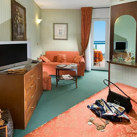 Des Nations - Vintage Sul Mare リッチョーネ