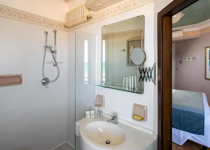 Hotel Des Nations - Vintage Sul Mare 4*