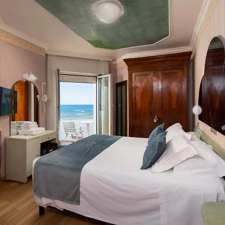 Des Nations - Vintage Sul Mare 4*