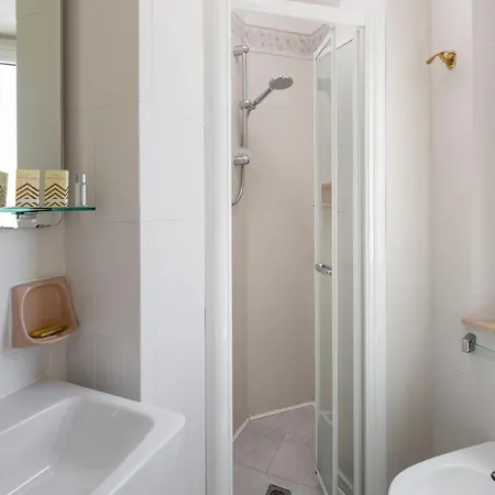 Des Nations - Vintage Sul Mare Hotel Riccione