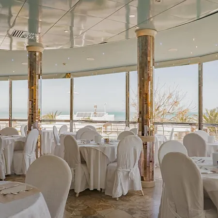 Des Nations - Vintage Sul Mare Hotel