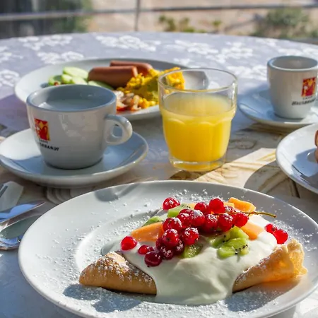 Des Nations - Vintage Sul Mare 4* ريتشيوني