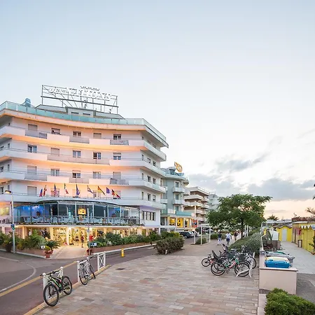 Des Nations - Vintage Sul Mare 4*