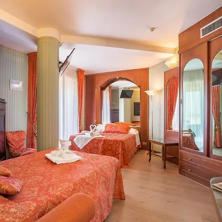 Des Nations - Vintage Sul Mare Hotel