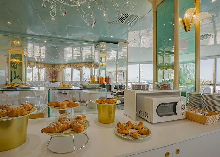 Des Nations - Vintage Sul Mare ريتشيوني