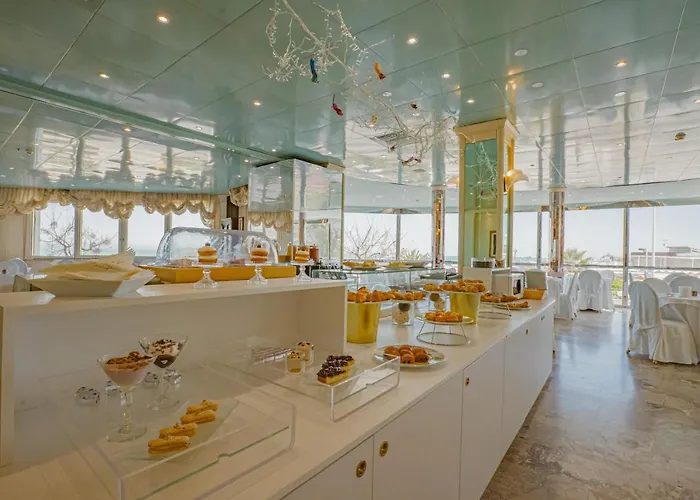 Des Nations - Vintage Sul Mare Riccione