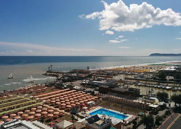 Des Nations - Vintage Sul Mare Hotel