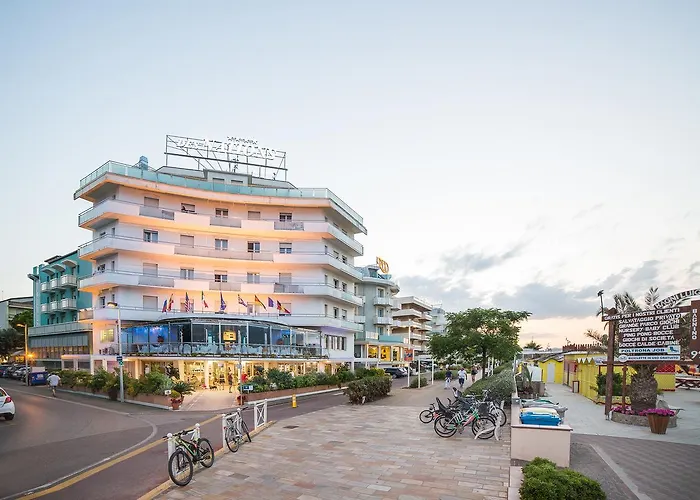 Des Nations - Vintage Sul Mare 4*