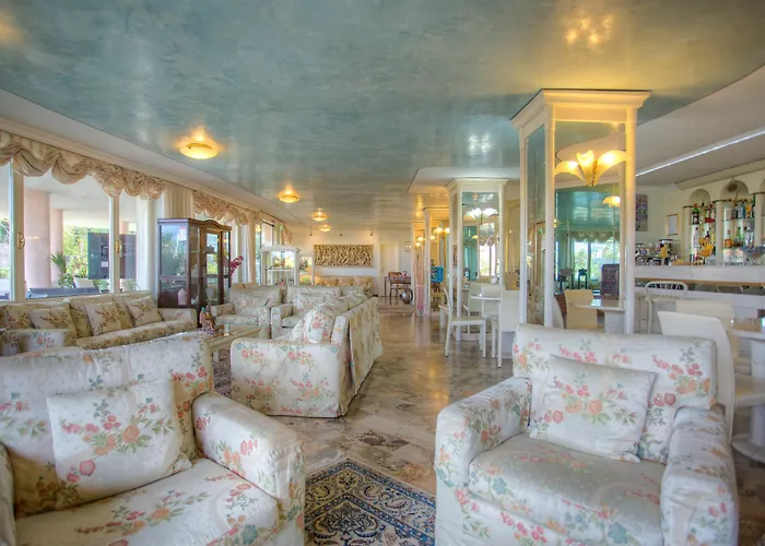 Hotel Des Nations - Vintage Sul Mare Riccione