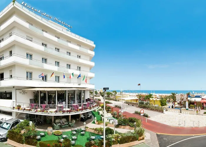 Hotel Des Nations - Vintage Sul Mare 4*